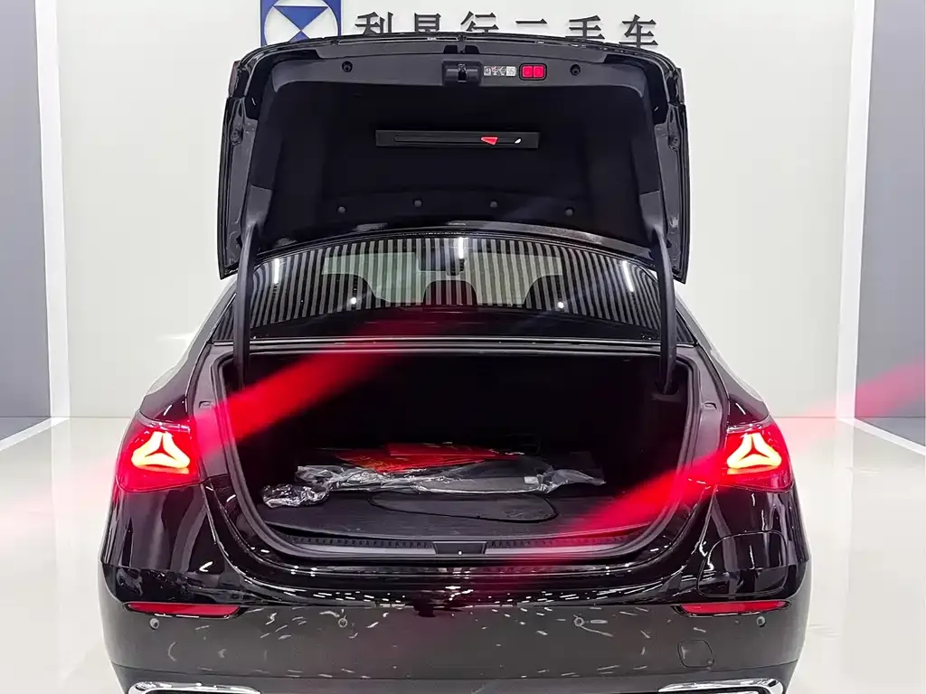 Mercedes-Benz E-Class New Energy — фото 7