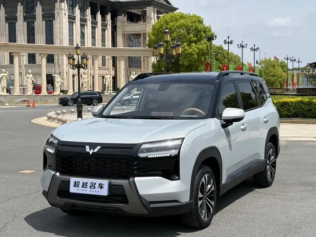 Wuling Starlight 560 — фото 1