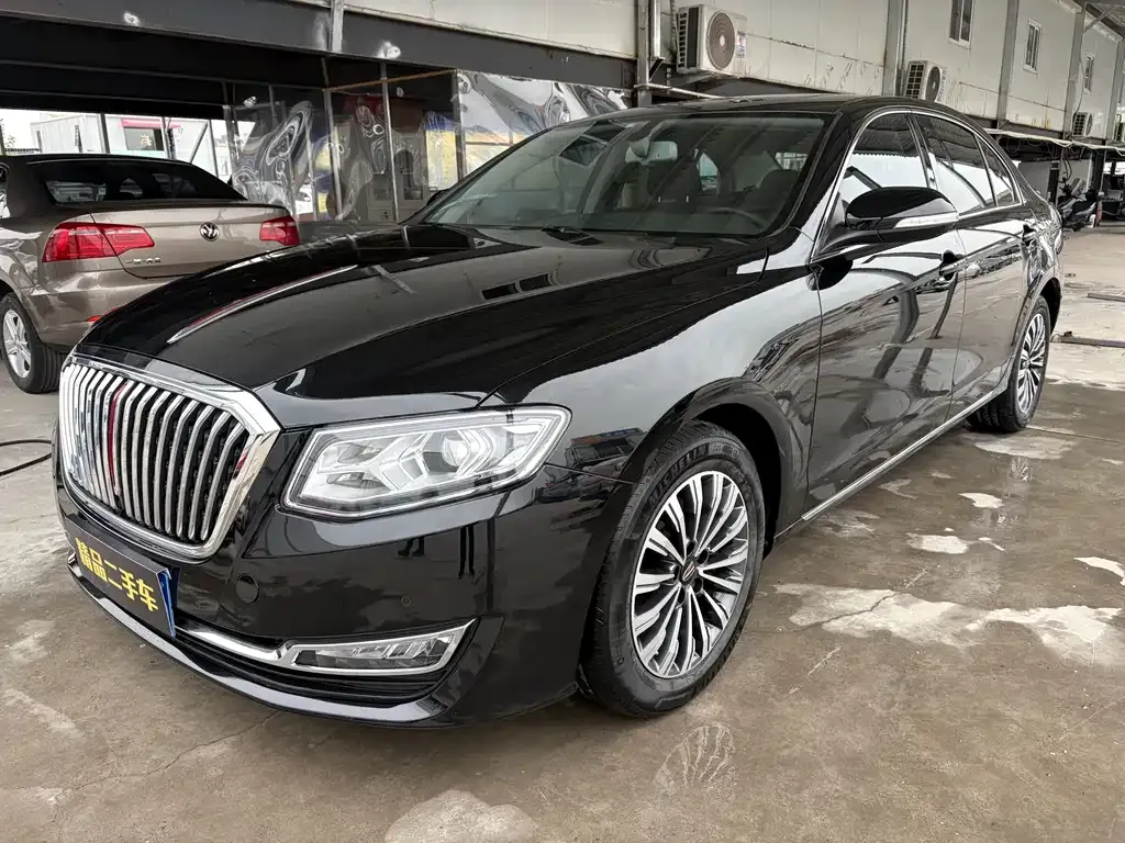 Hongqi H7 — фото 1
