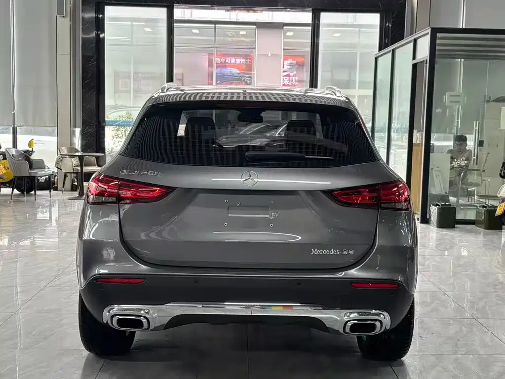 Mercedes-Benz GLA — фото 7
