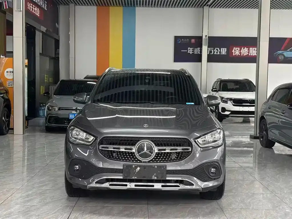 Mercedes-Benz GLA — фото 8