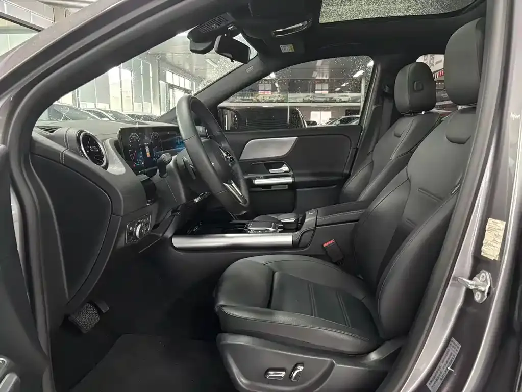 Mercedes-Benz GLA — фото 3