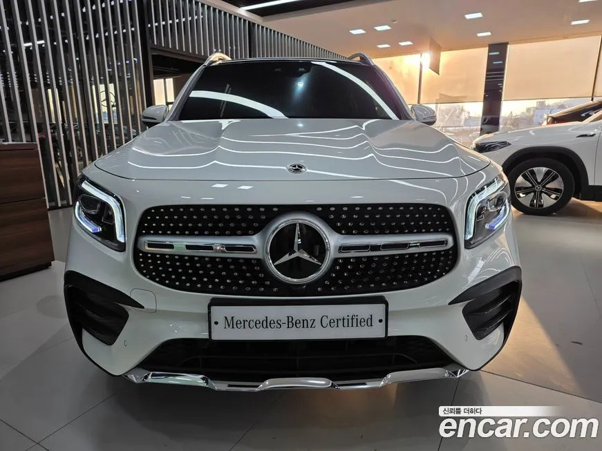 Mercedes-Benz GLB-Class — фото 7