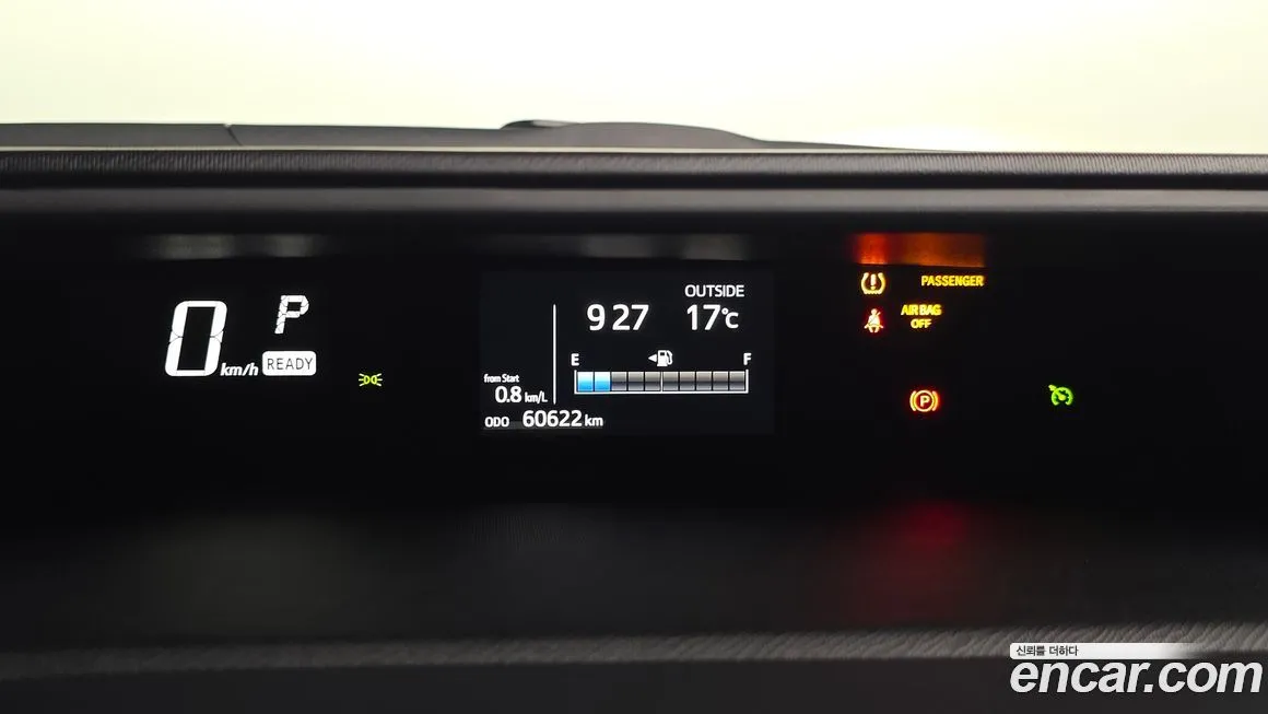 Toyota Prius — фото 4