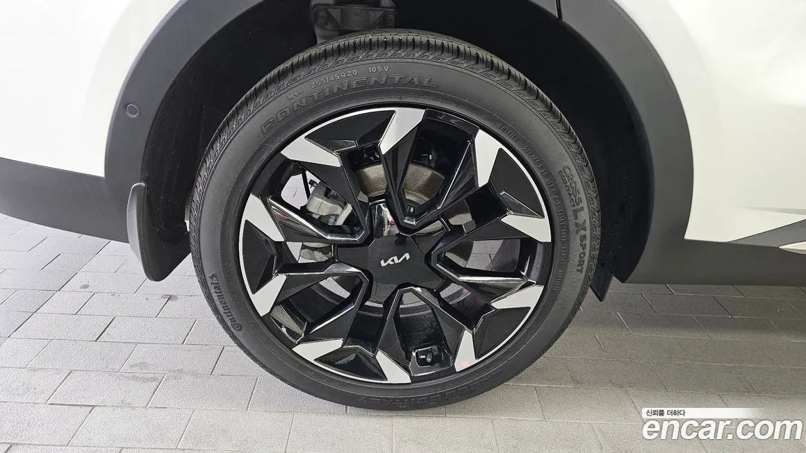 Kia Sorento — фото 10