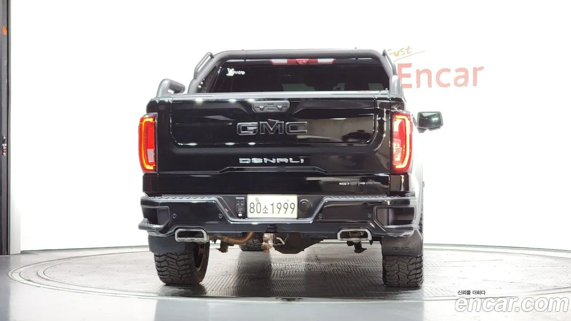 GMC Sierra — фото 3