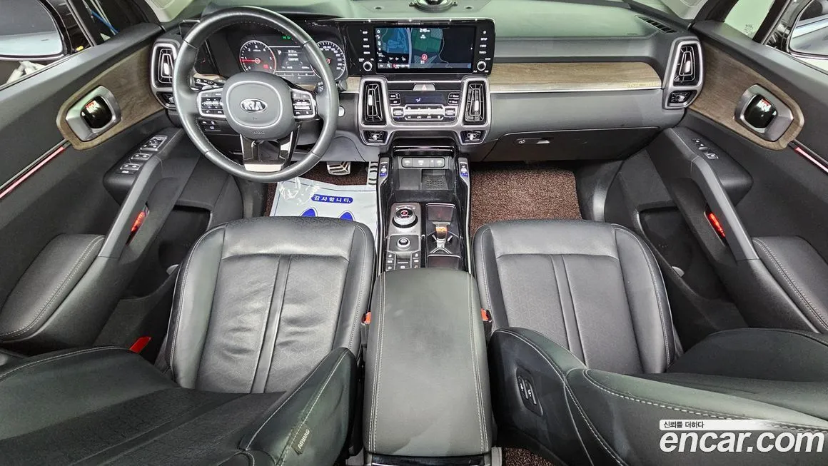 Kia Sorento — фото 6