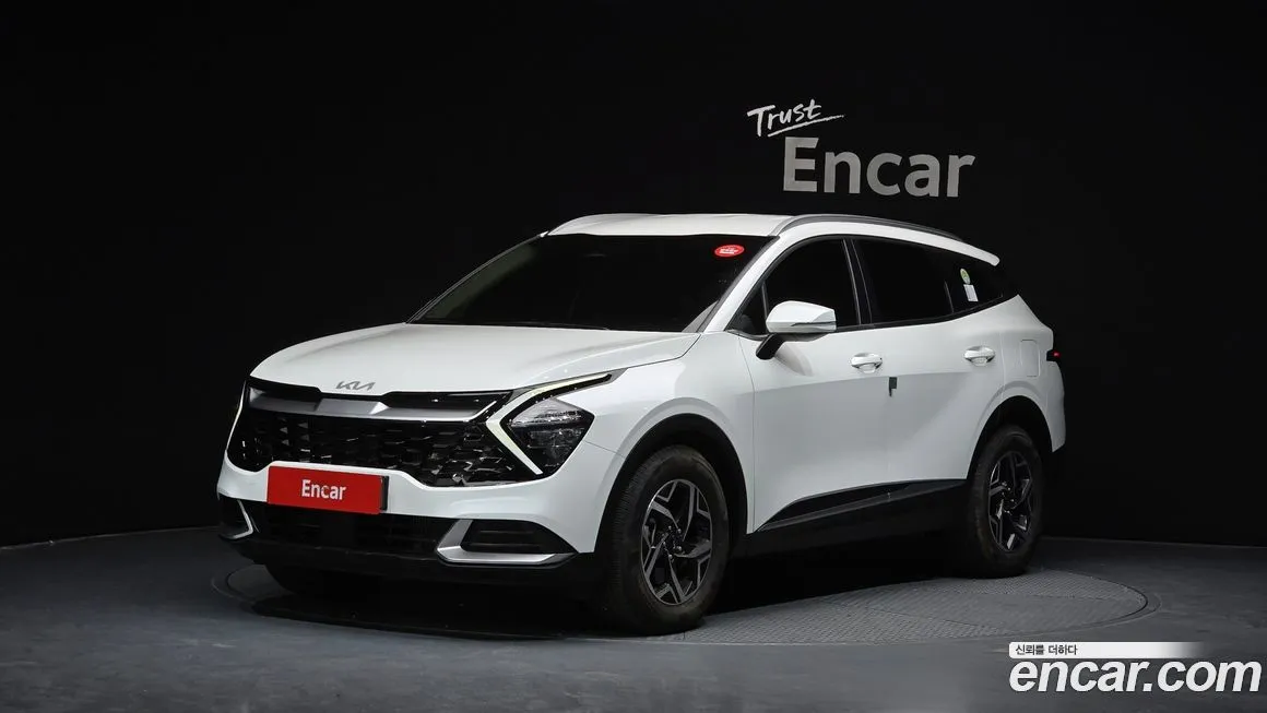 Kia Sportage — фото 1