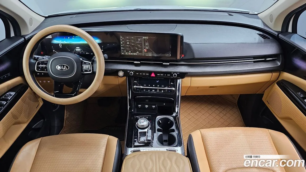 Kia Carnival — фото 10