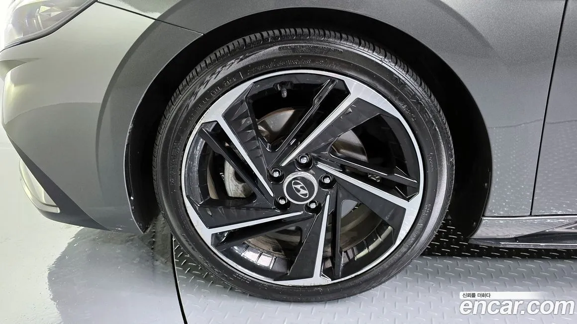 Hyundai AVANTE — фото 7