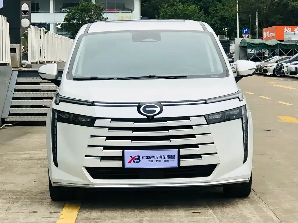 GAC Motor Trumpchi E8 — фото 9