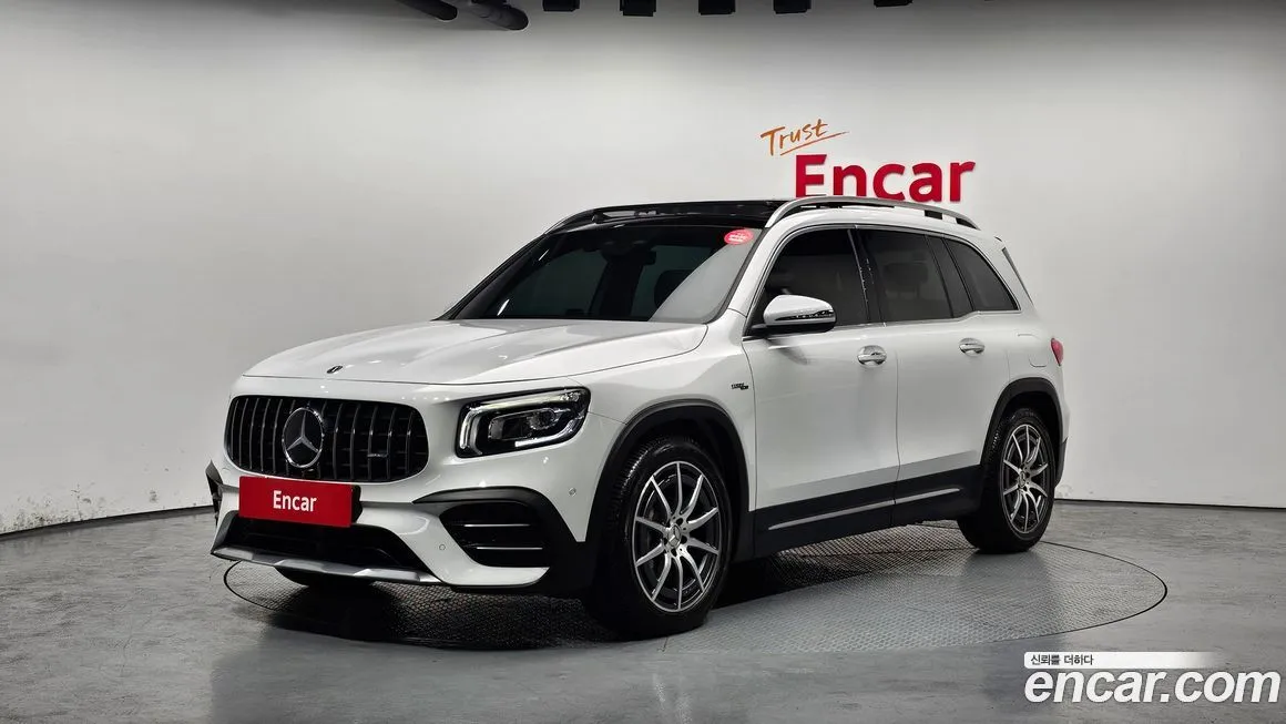 Mercedes-Benz GLB-Class — фото 1