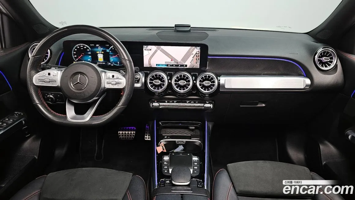 Mercedes-Benz GLB-Class — фото 10