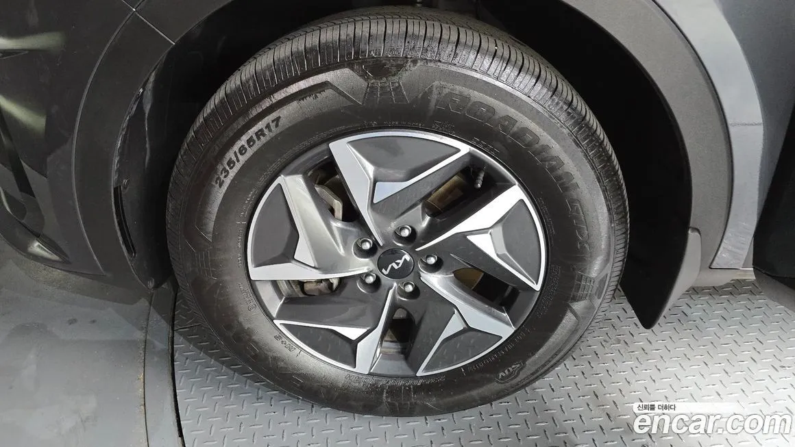 Kia Sorento — фото 6