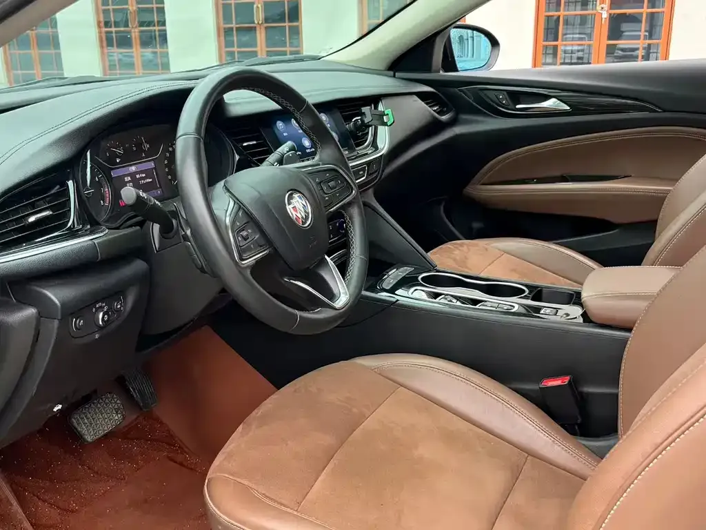Buick Regal — фото 3