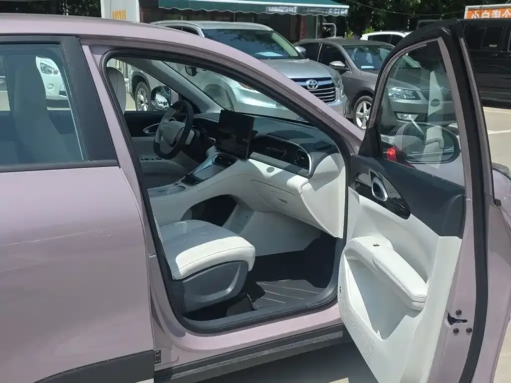 Geely Starburst — фото 3