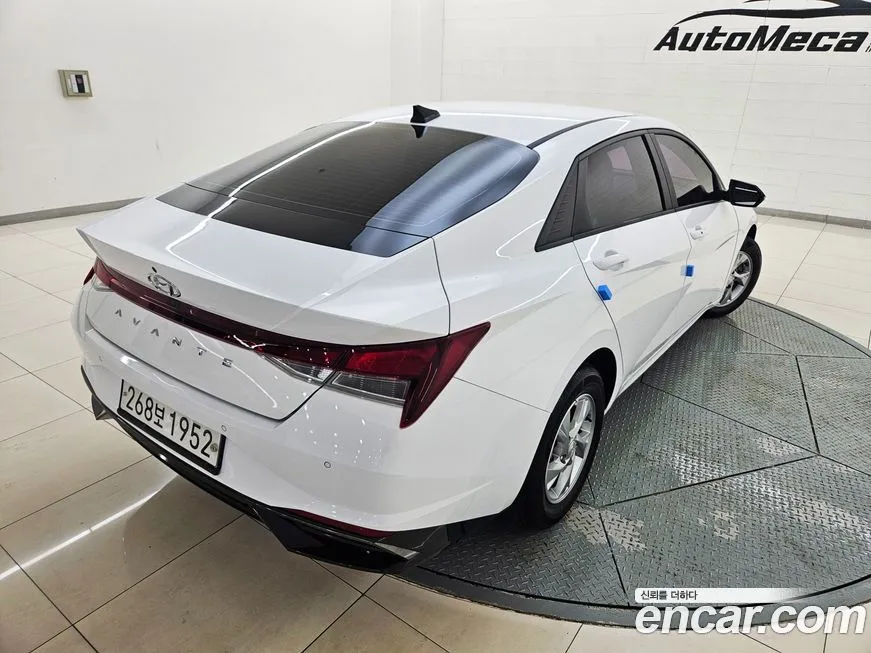 Hyundai AVANTE — фото 7