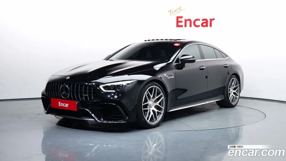 Mercedes-Benz AMG GT — фото 1