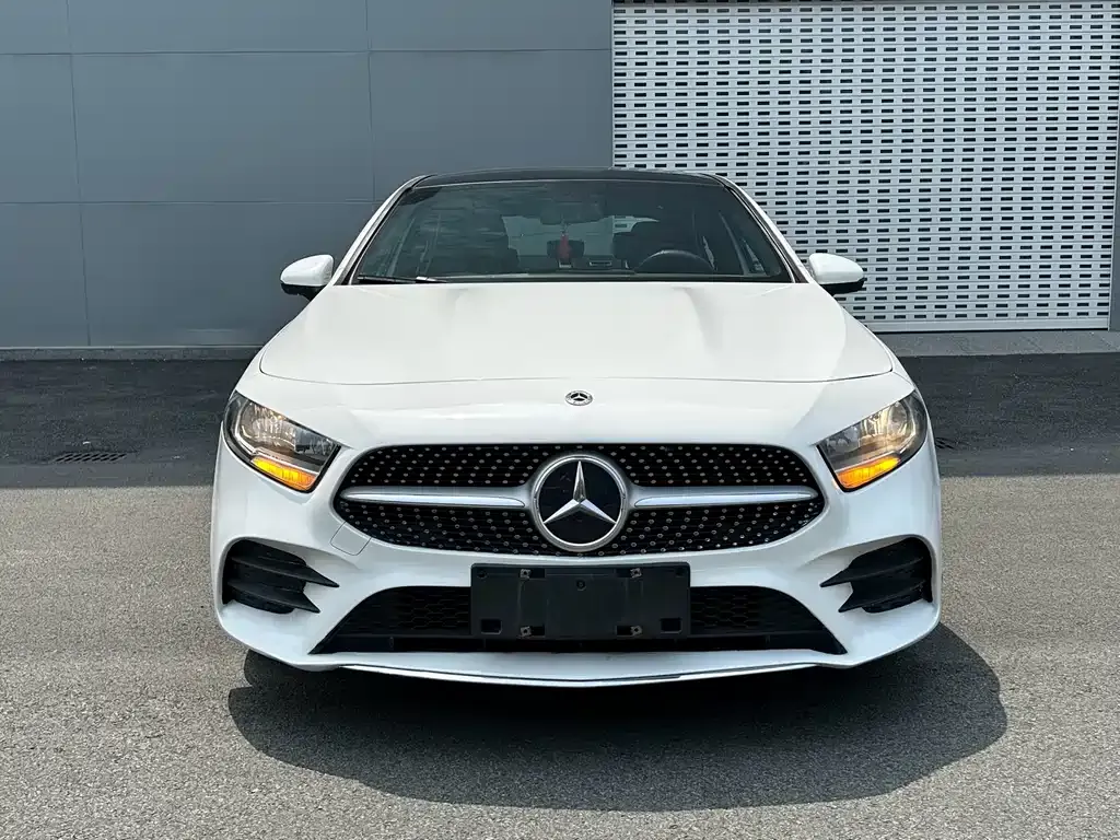 Mercedes-Benz A-Class — фото 10