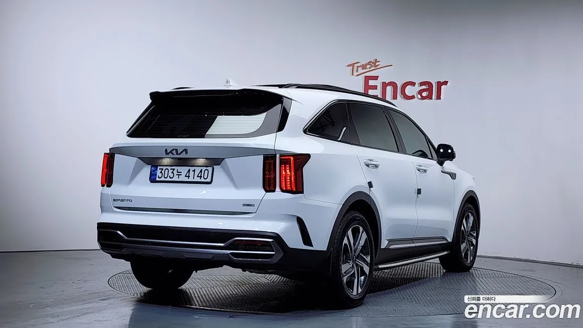 Kia Sorento — фото 9