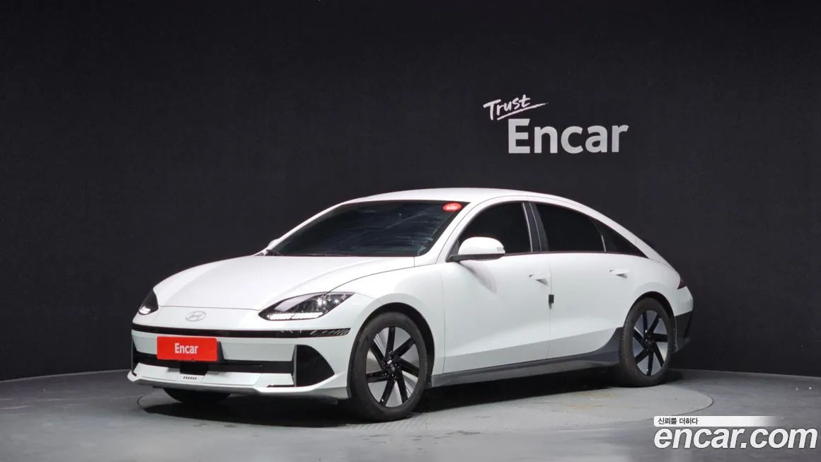 Hyundai Ioniq6 — фото 1