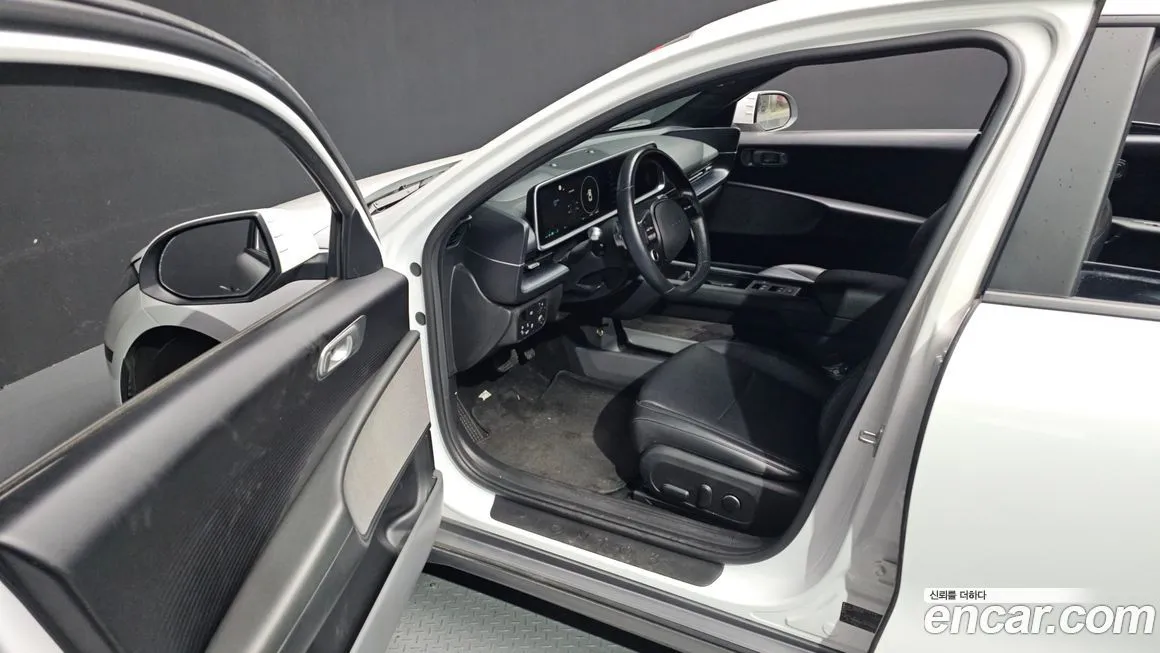 Hyundai Ioniq6 — фото 6