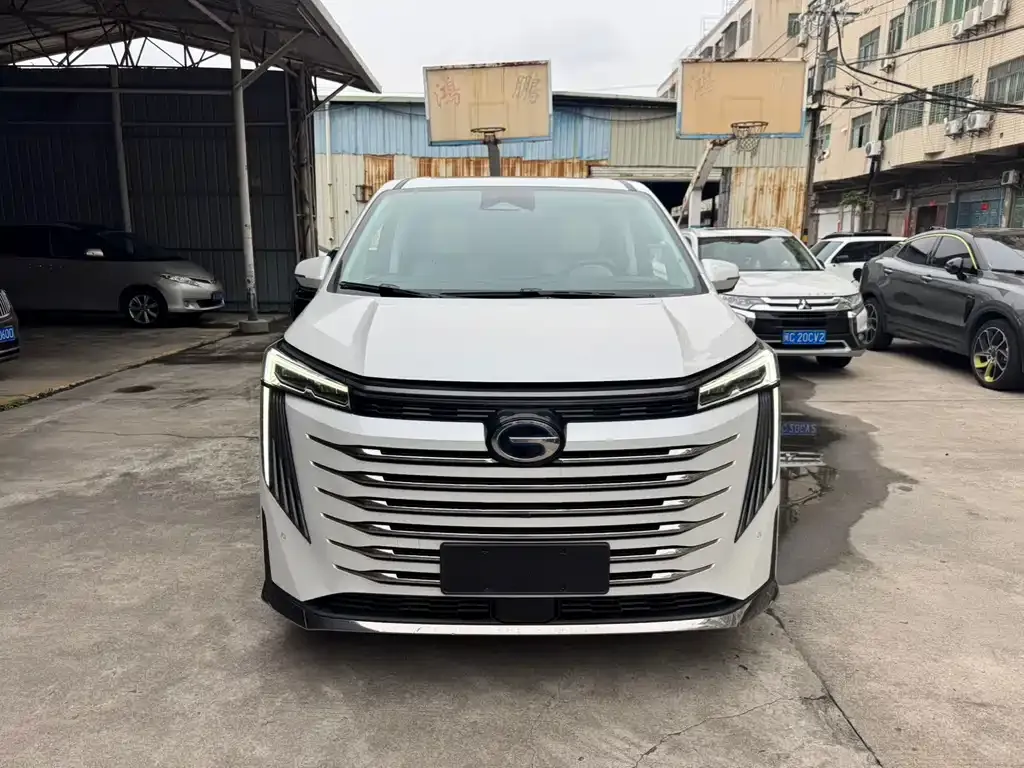 GAC Motor Trumpchi E9 — фото 9