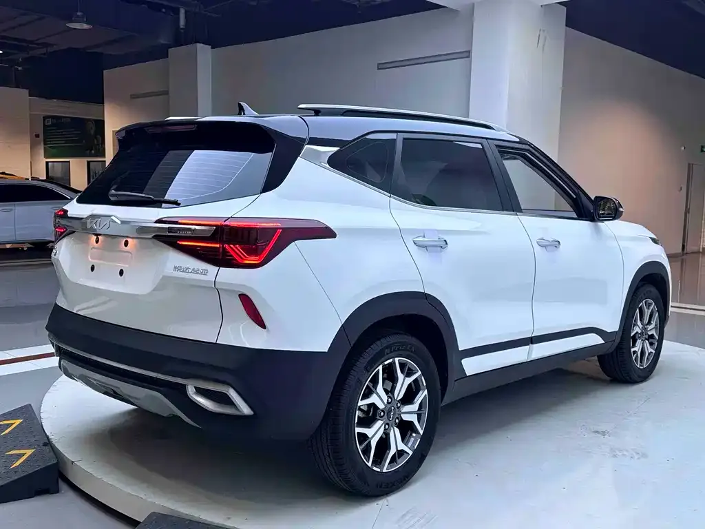 Kia KX3 — фото 5