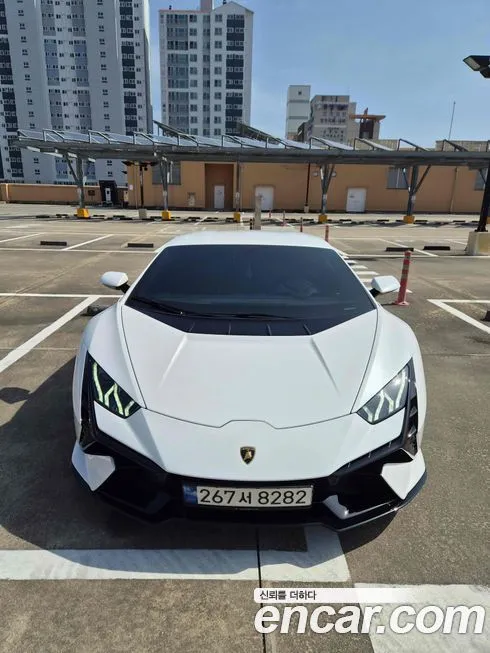 Lamborghini Huracan — фото 1