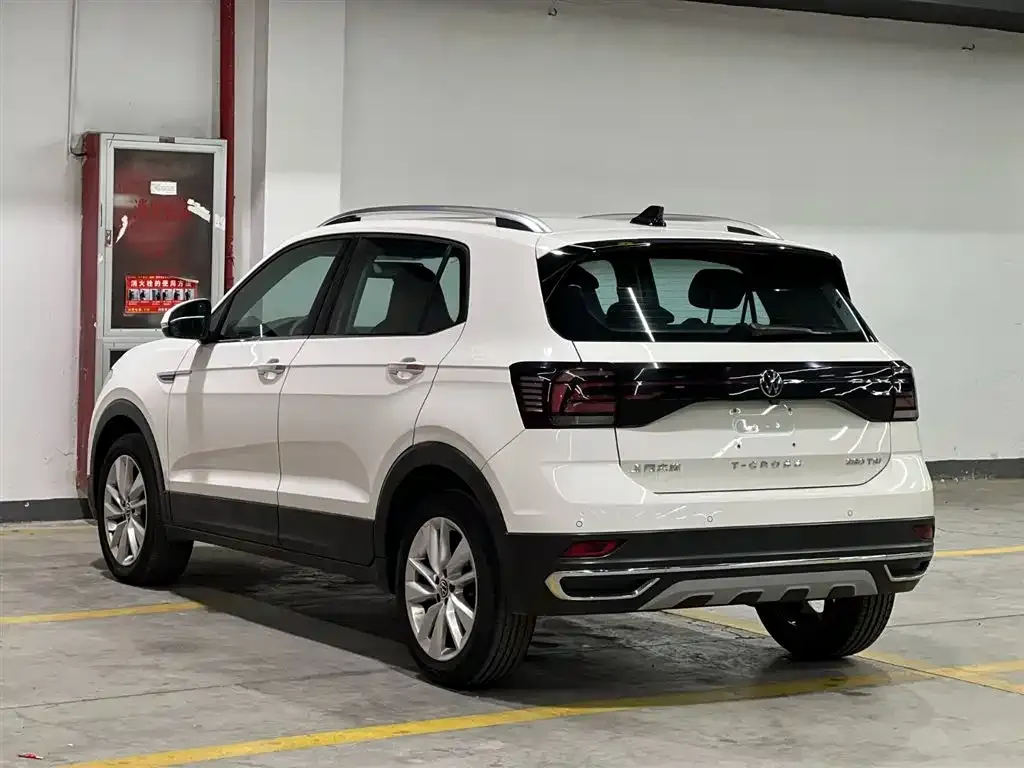 Volkswagen T-Cross — фото 7