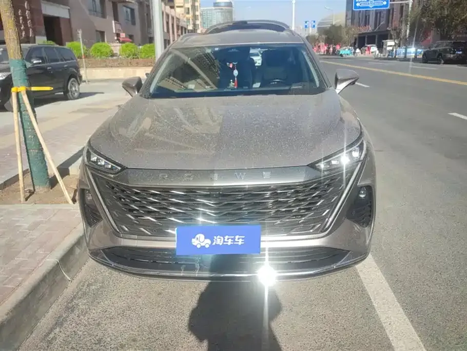 Roewe RX9 — фото 10