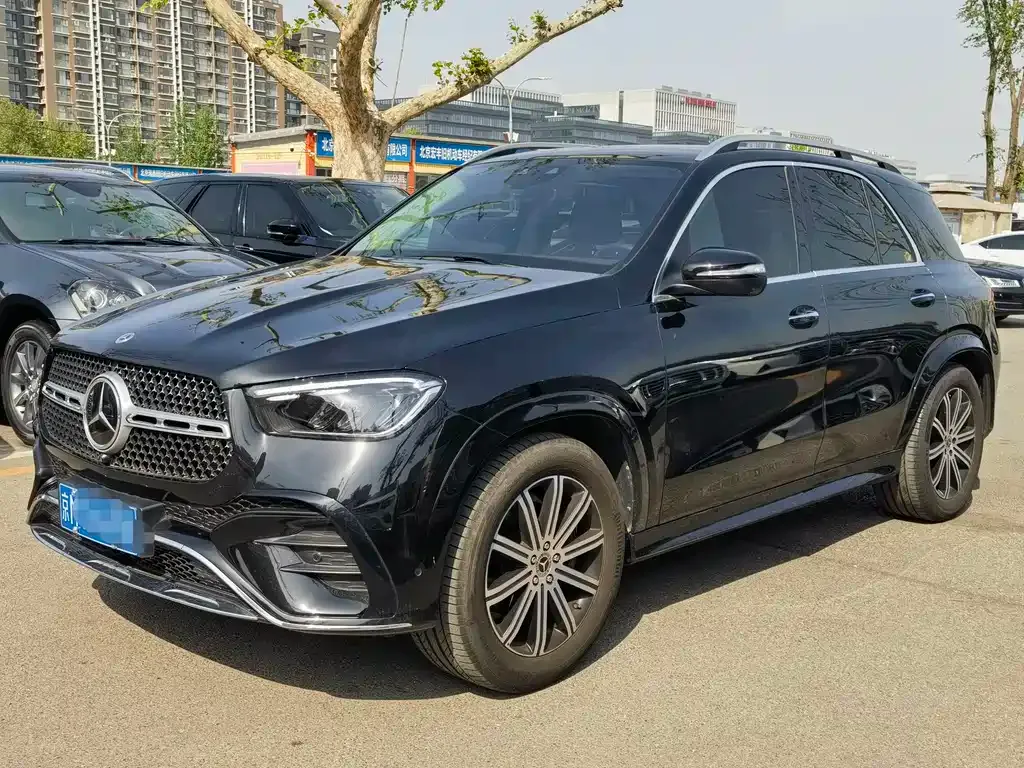 Mercedes-Benz GLE — фото 1