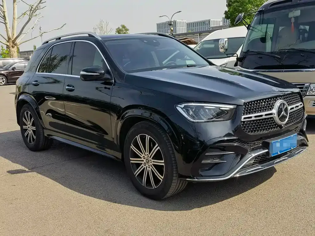 Mercedes-Benz GLE — фото 8