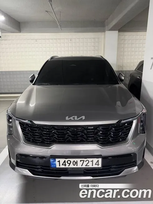Kia Sorento — фото 1
