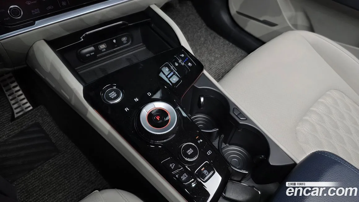 Kia Sportage — фото 10