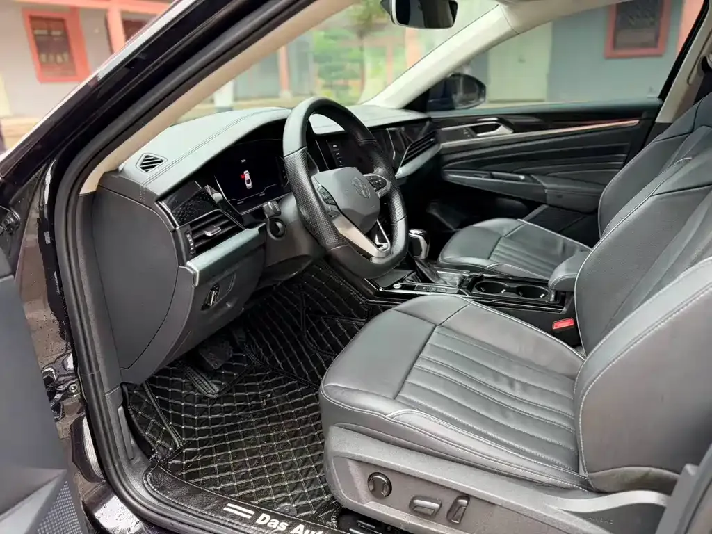 Volkswagen Passat — фото 4