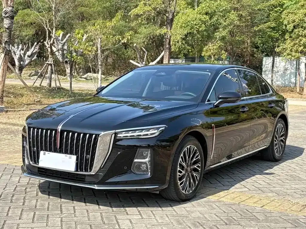 Hongqi H5 — фото 1