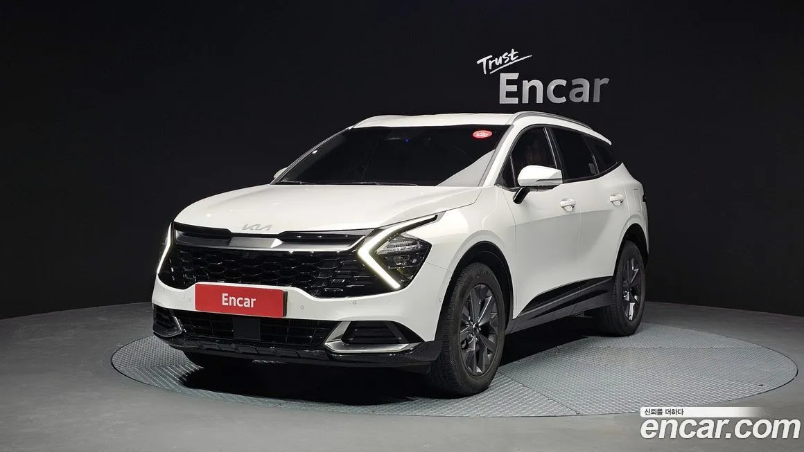 Kia Sportage — фото 1