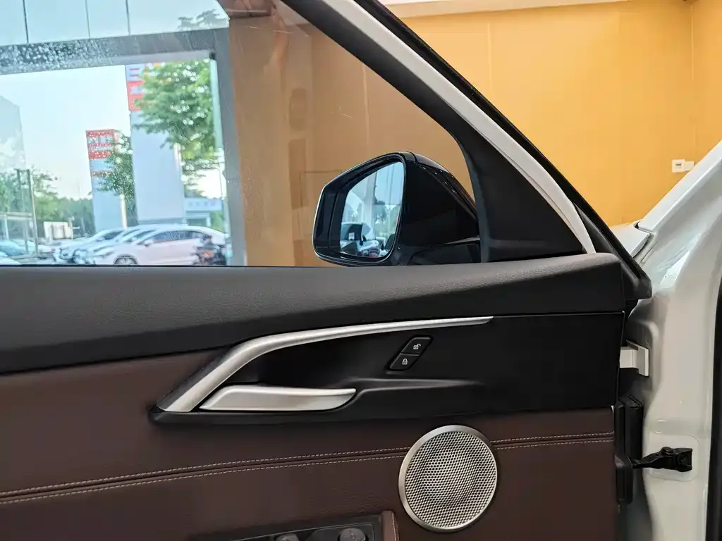 BMW 1 Series — фото 10