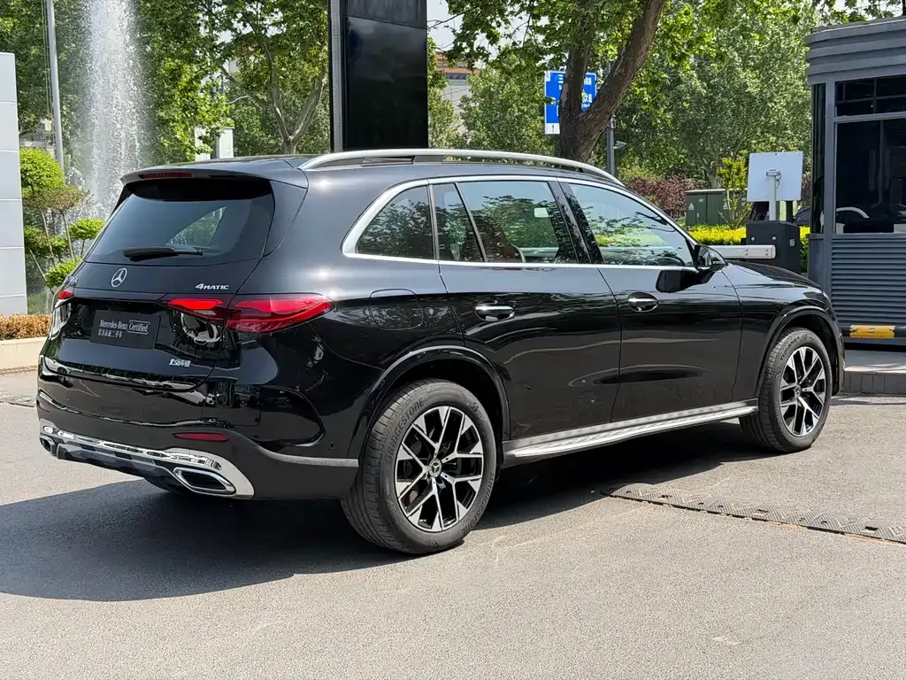 Mercedes-Benz GLC PHEV — фото 10