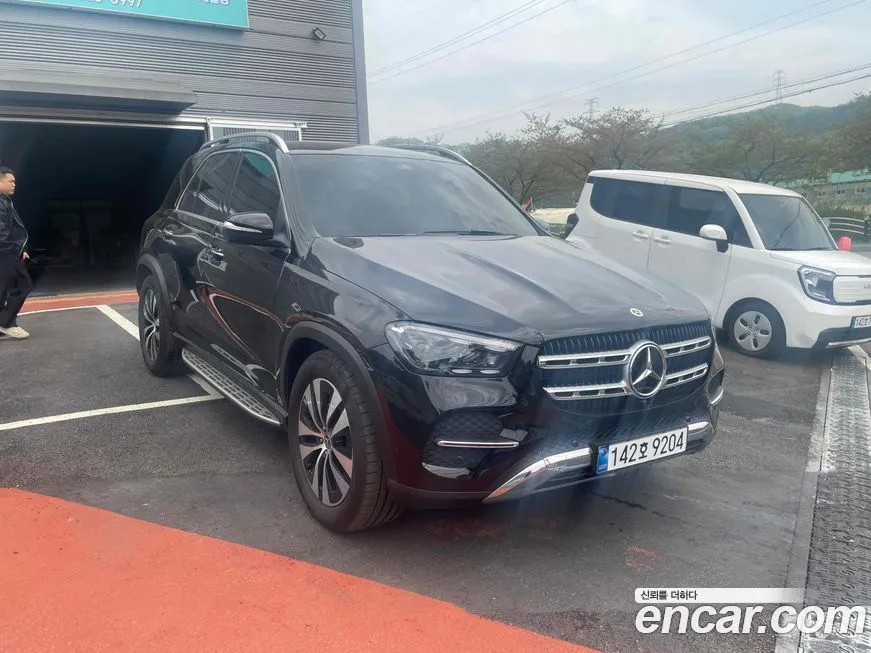 Mercedes-Benz GLE-Class — фото 2