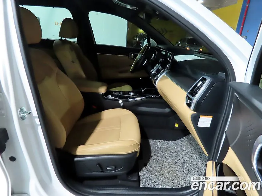 Kia Sorento — фото 10