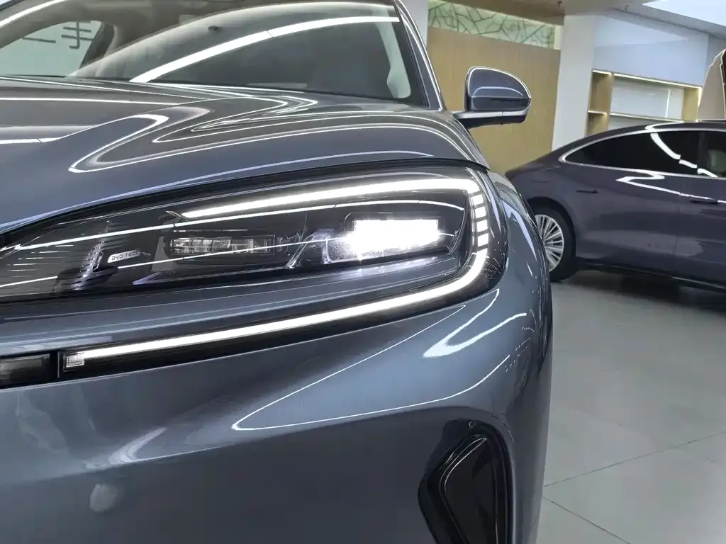 BYD Hiace 07 DM-i — фото 6