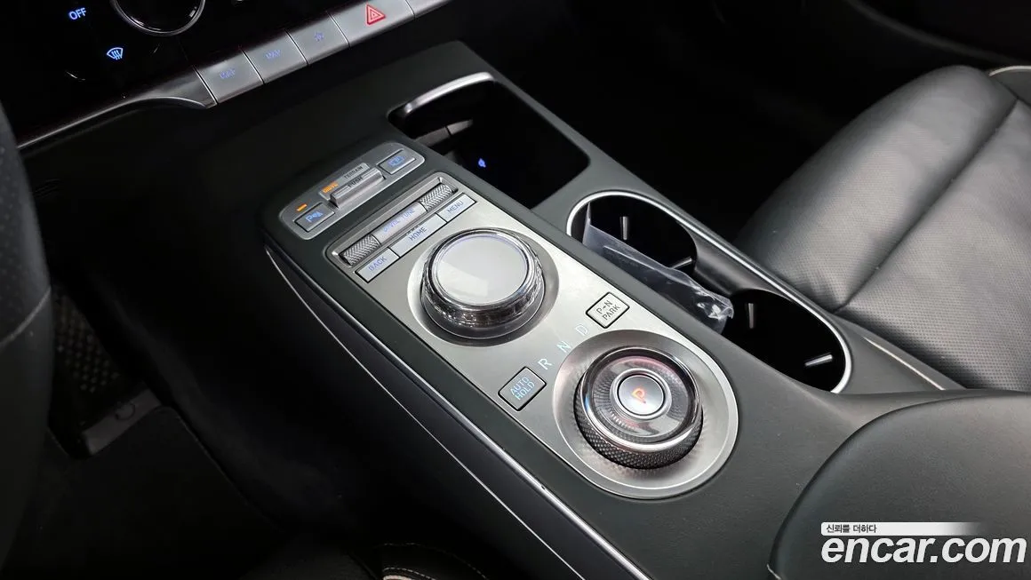 Genesis GV70 — фото 10