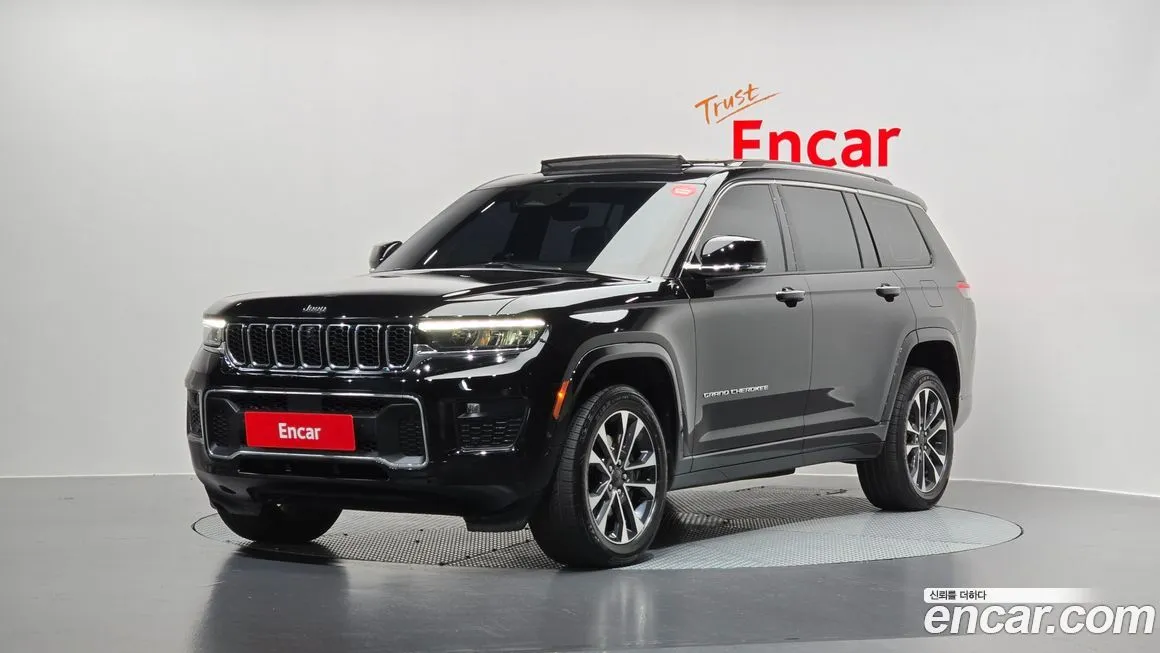 Jeep Cherokee — фото 1