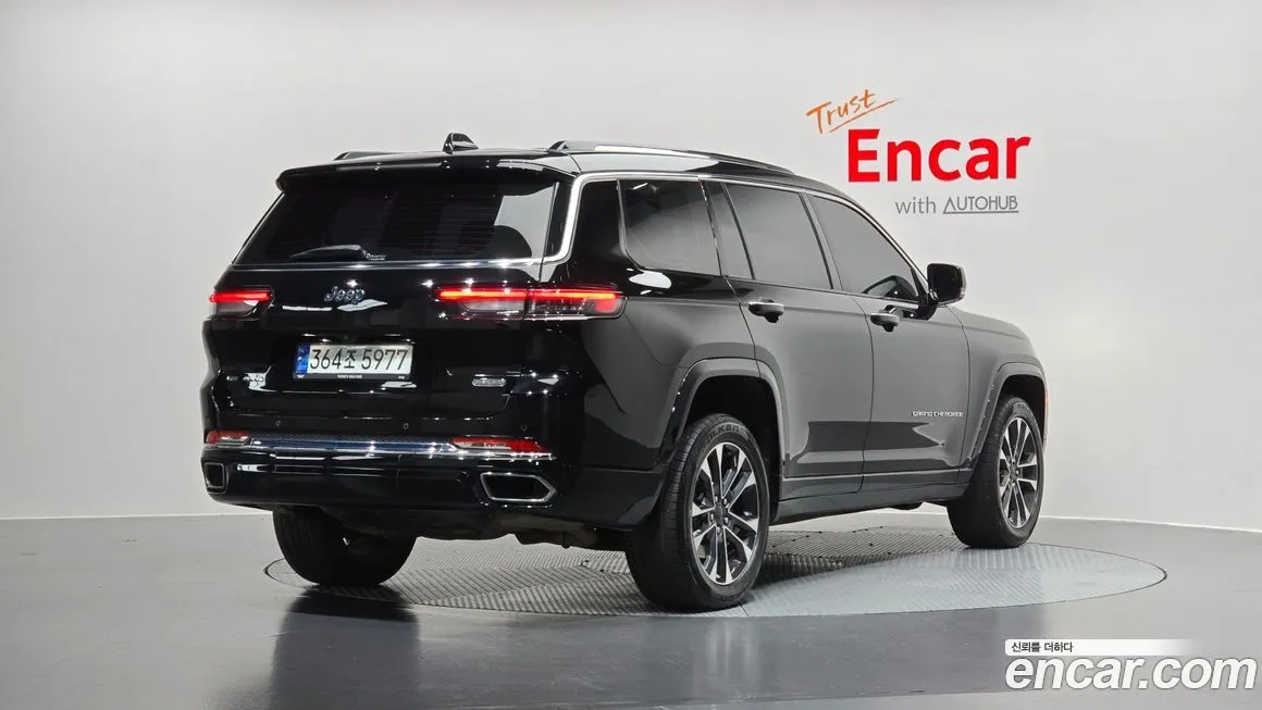 Jeep Cherokee — фото 2