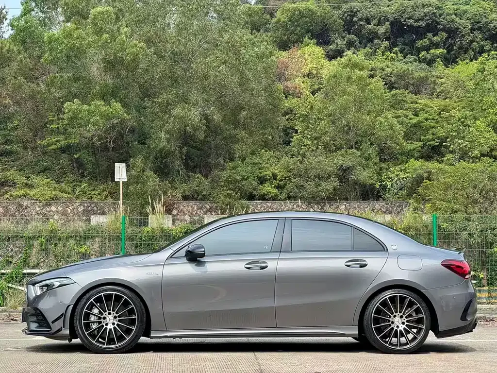 Mercedes-Benz A-Class AMG — фото 10