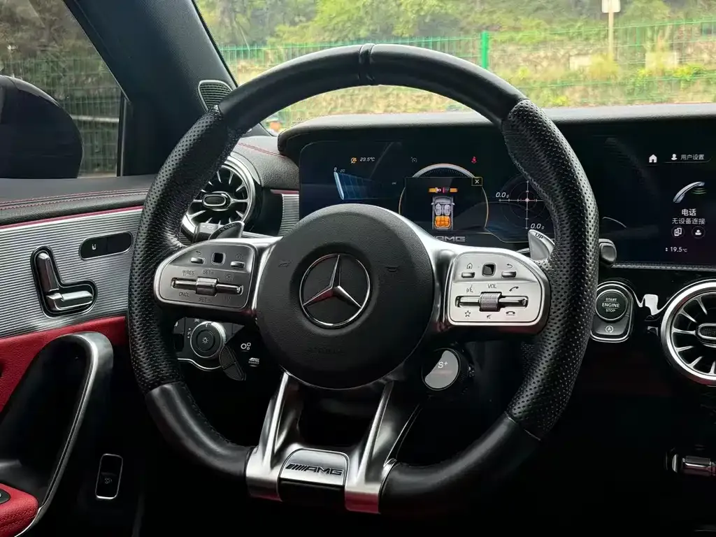 Mercedes-Benz A-Class AMG — фото 5