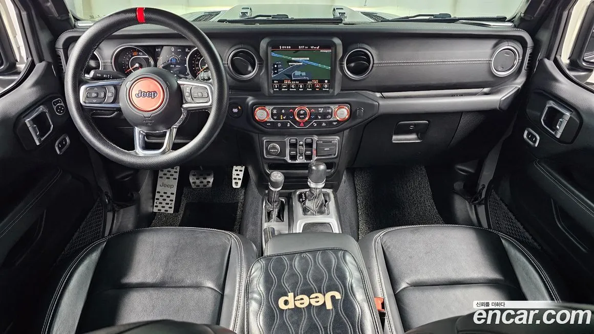 Jeep Wrangler — фото 9