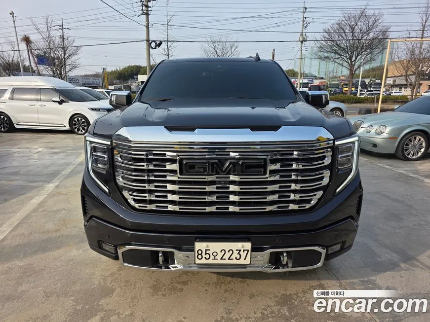 GMC Sierra — фото 7